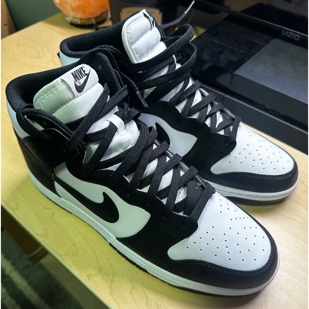 Nike Dunk Pandas